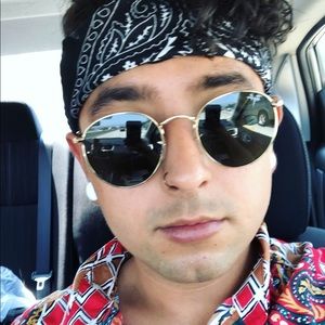 Meet your Posher, Alfonso